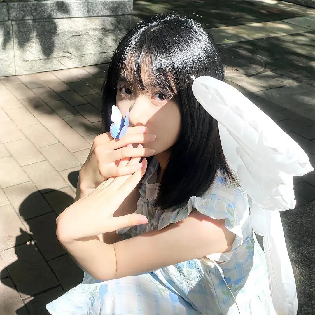 飞蛾日记 在线观看封面
